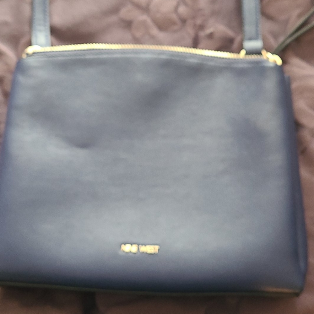 Purse - Picture 2 of 4